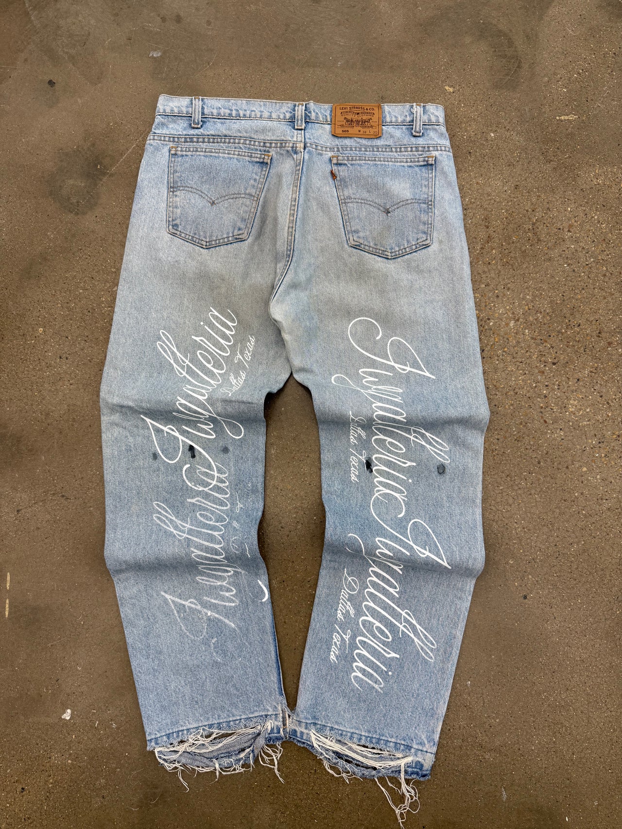 SCRIPT PANTS SZ 36