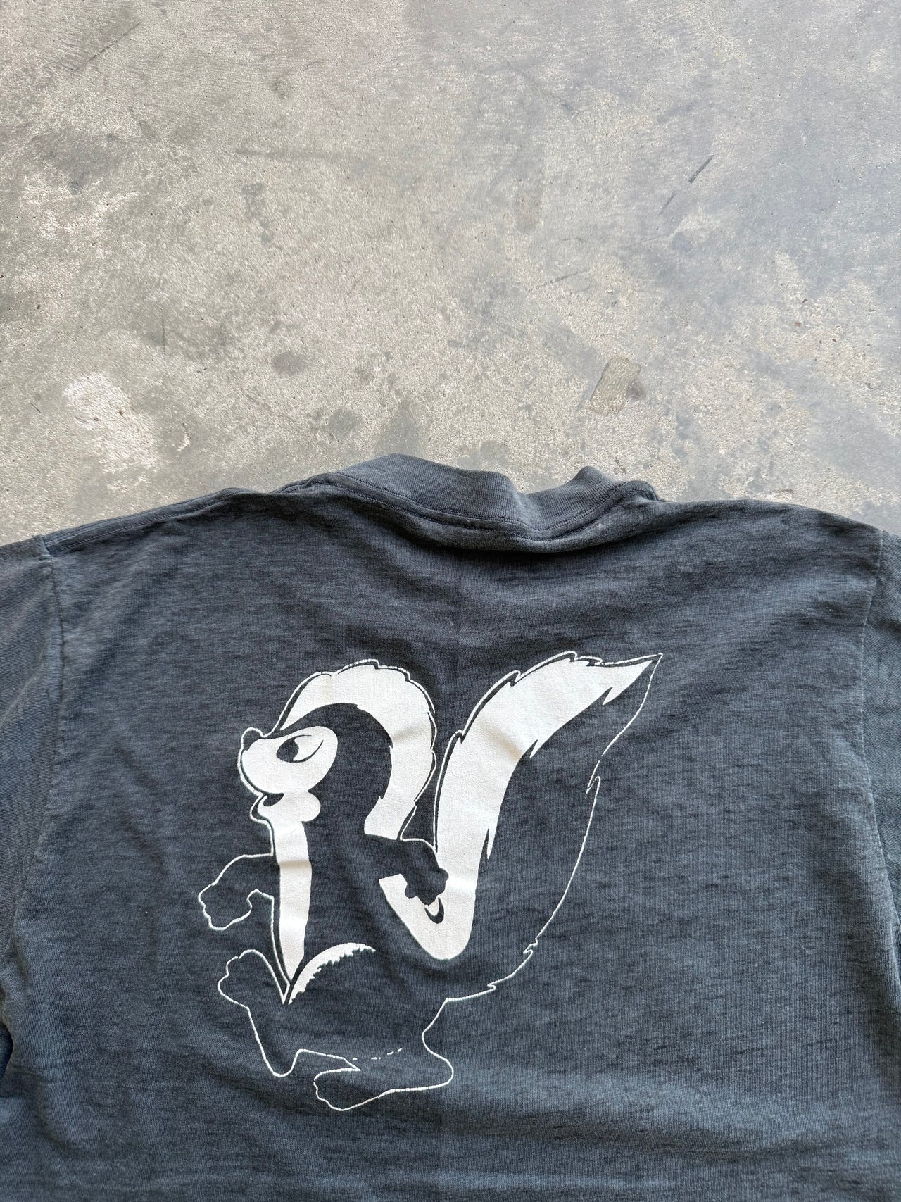 90’s PAPER THIN FADED SKUNK WORKS TEE LARGE