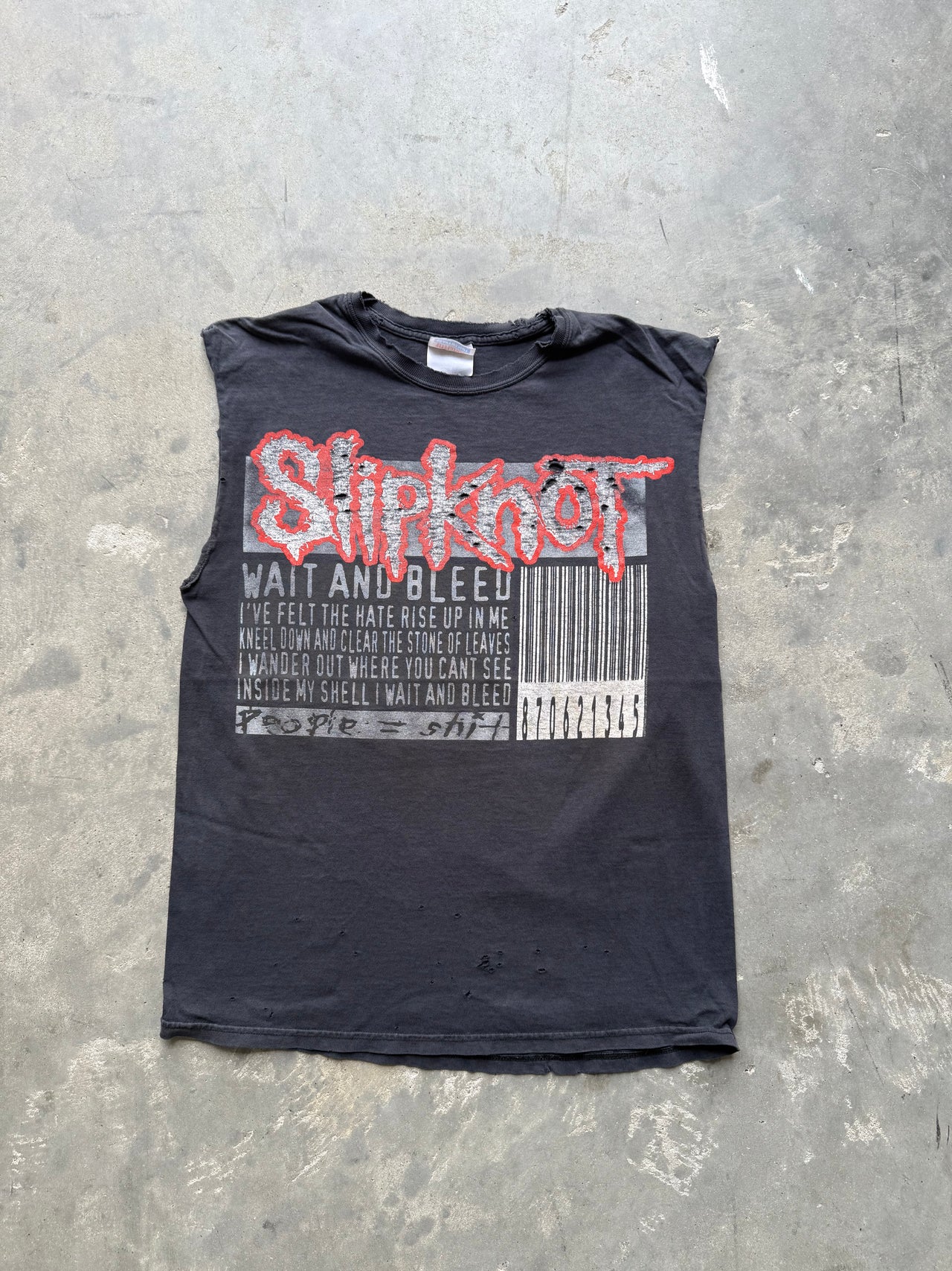 00’s SLIPKNOT FADED SLEVELESS WAIT AND BLEED TEE LARGE