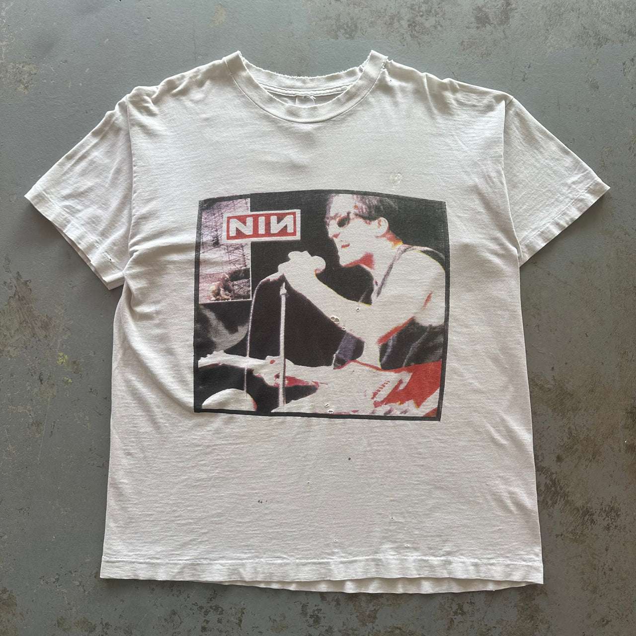 1990’s NINE INCH NAILS DOWNWARD SPIRAL TEE XL