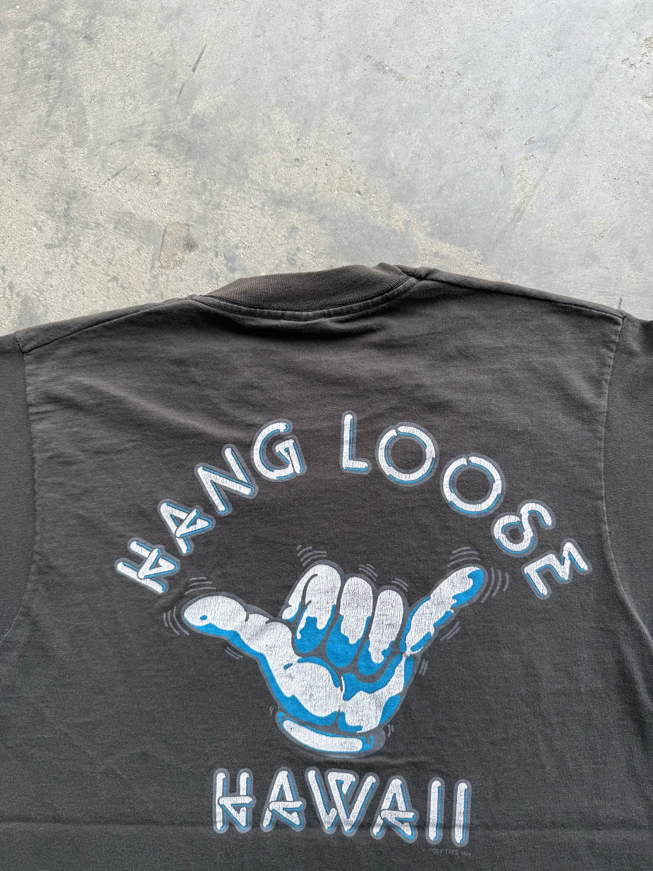 90’s HAWAII HANG LOOSE FADED SMOKED TEE MEDIUM