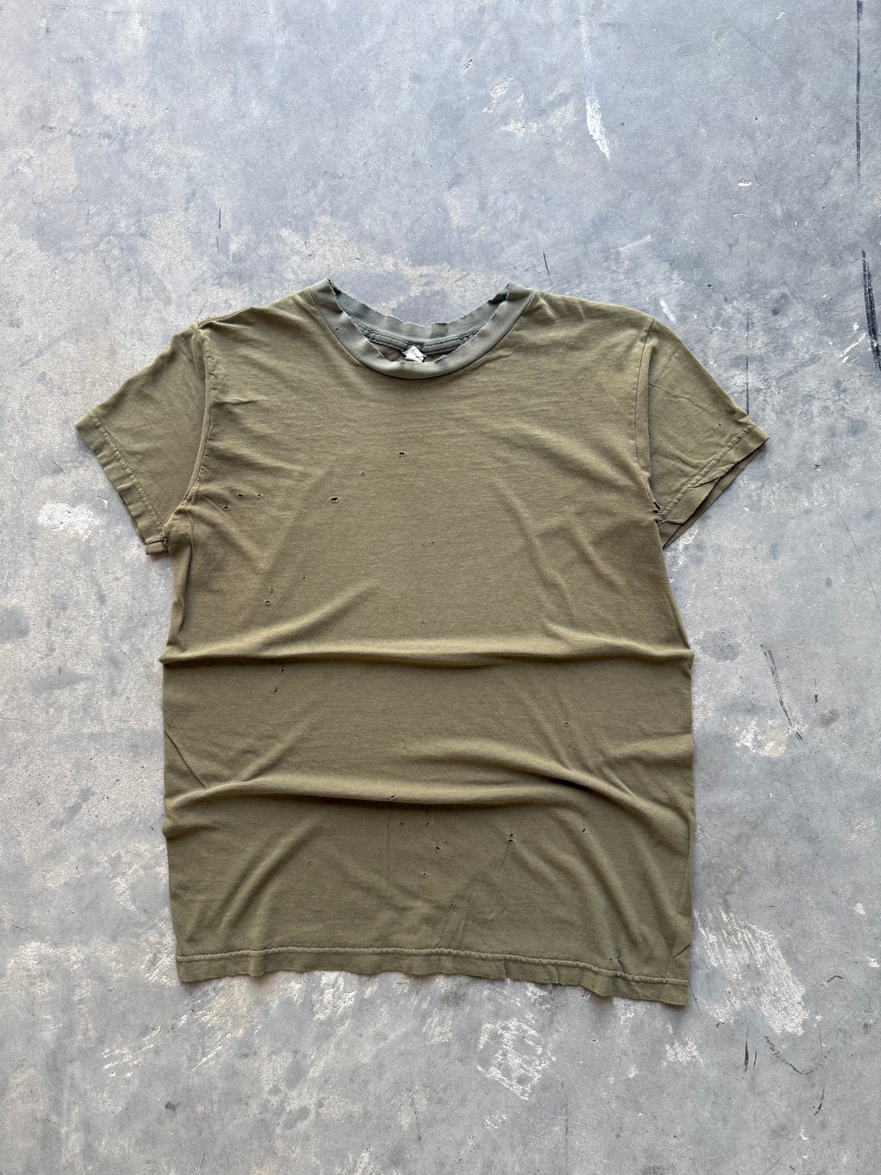 90’s VINTAGE 2 TONE FADED BLANK L