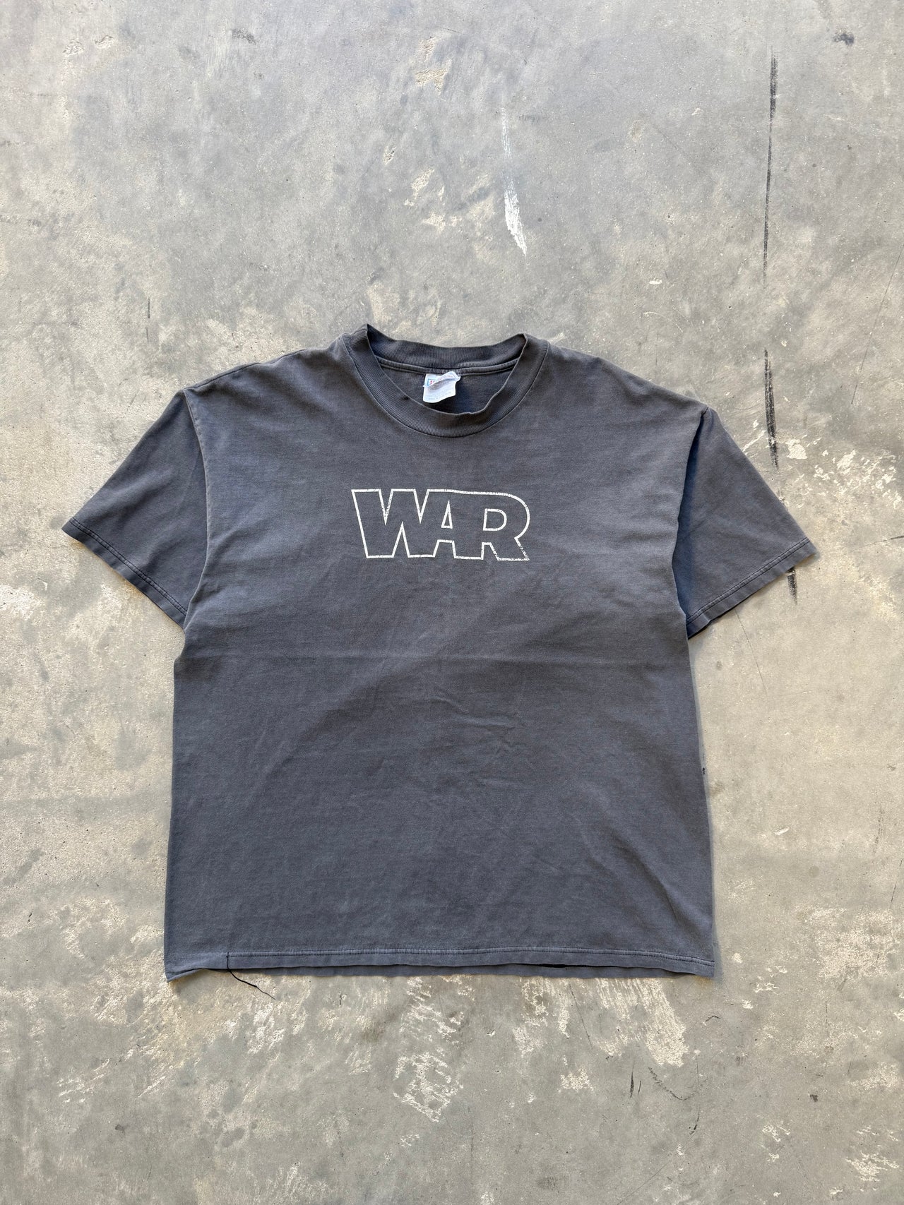 00’s WAR WORLD TOUR SMOKED FADED XL