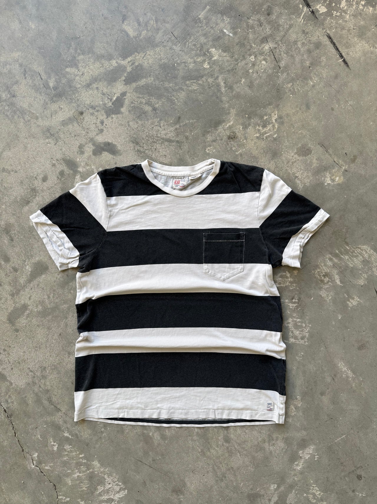 70’s BLACK WHITE PRISONER STRIPPED POCKET TEE LARGE