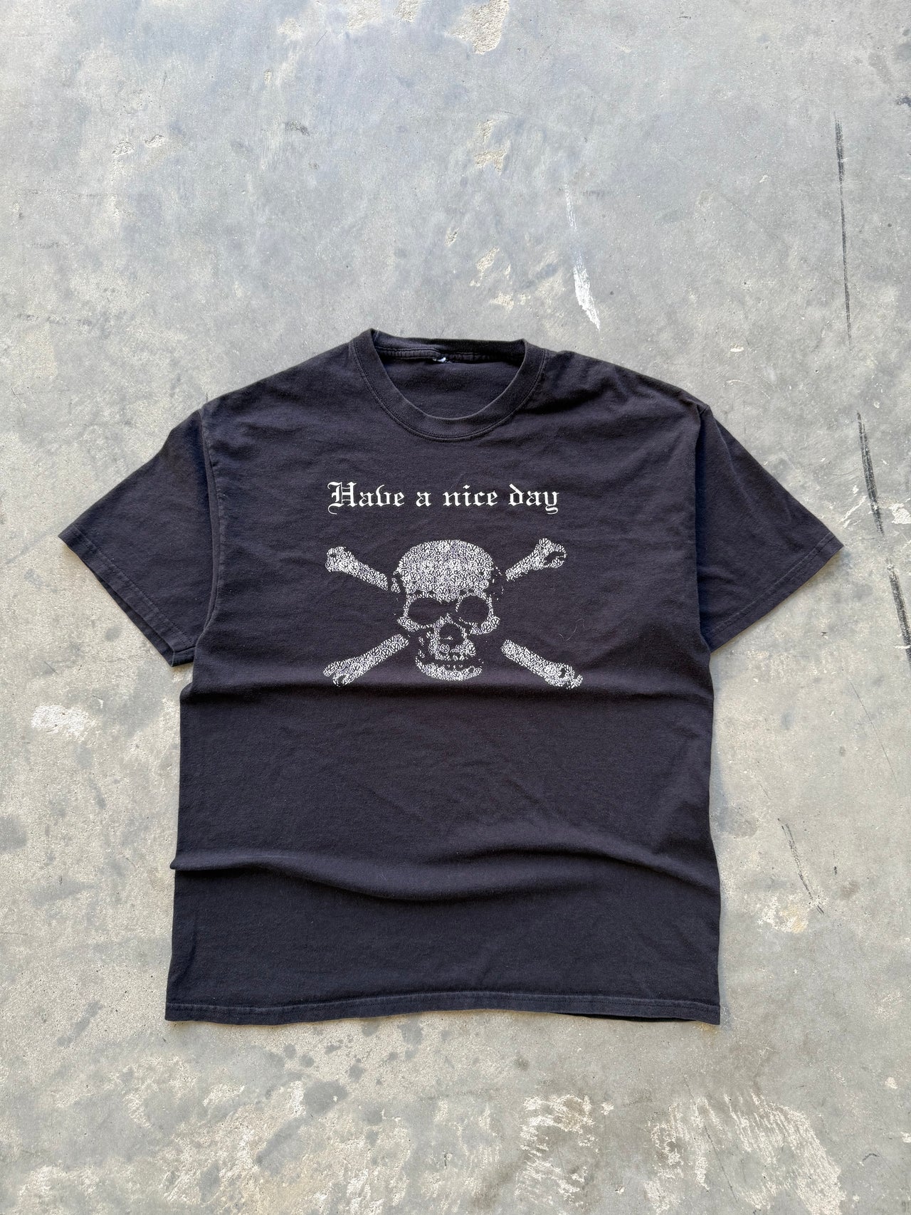 00’s HAVE A NICE DAY SKULL SCATTERED XL