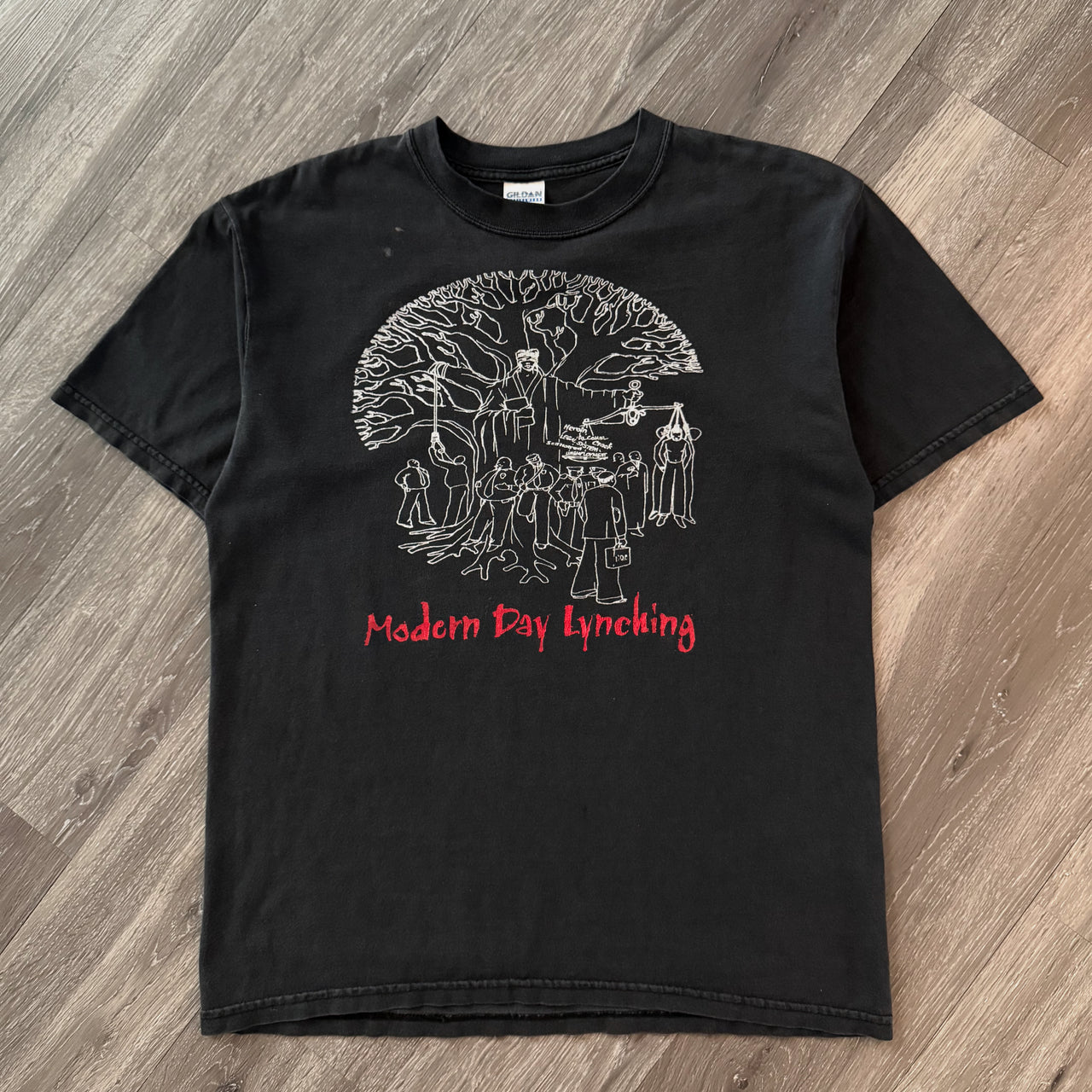 90’s MODERN DAY LYNCHING TEE L